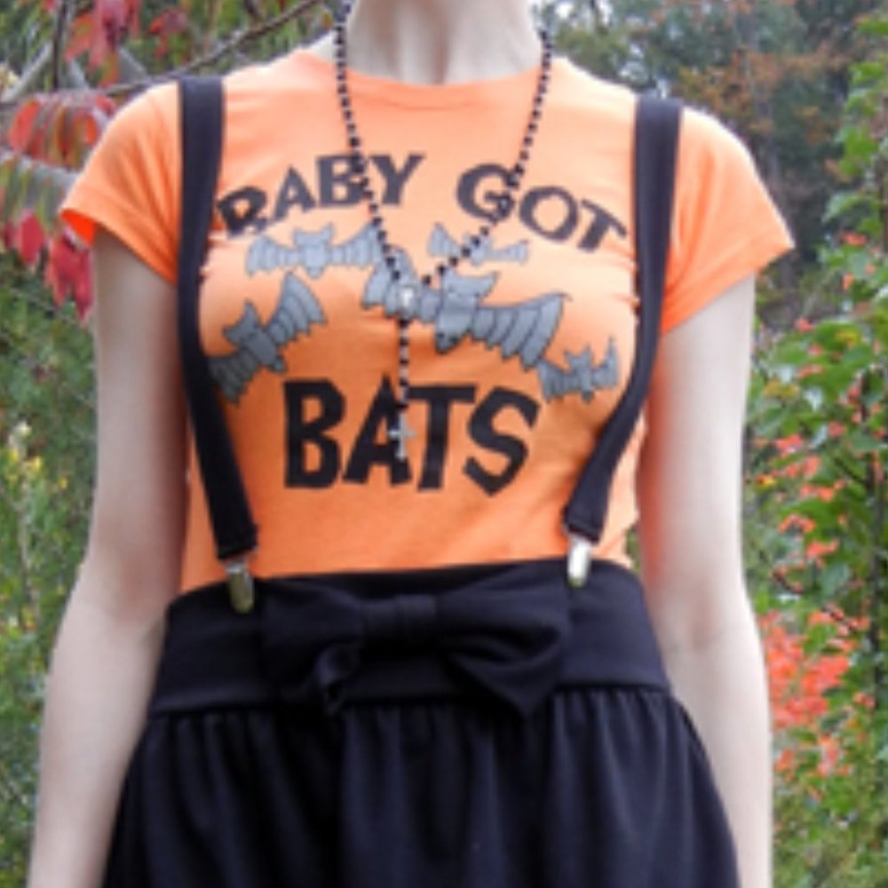 Vanity Vintage T-ShirtISO.Hoping to find this shirt in size small or medium.